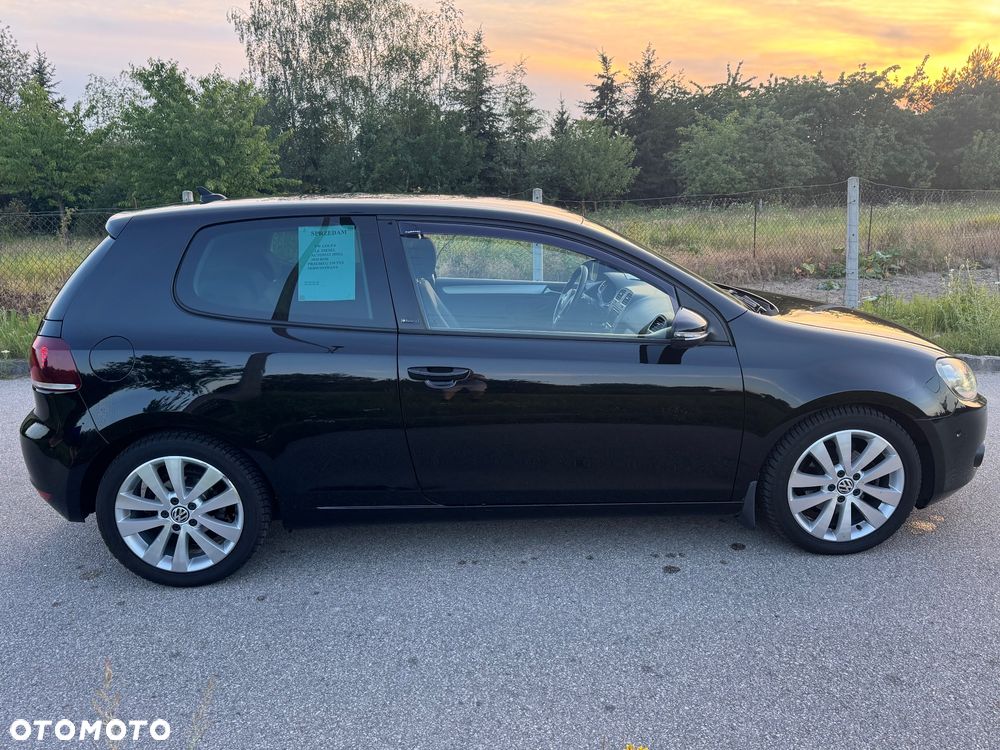 Volkswagen Golf 1.6 TDI DPF DSG Highline - 9