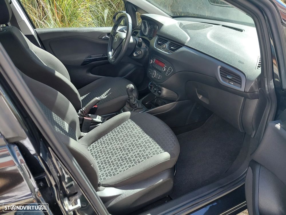 Opel Corsa 1.2 120 Anos - 11