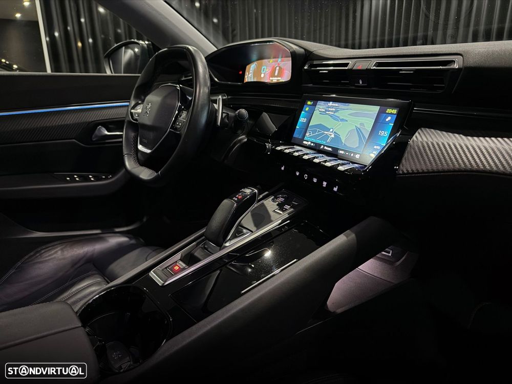 Peugeot 508 1.6 Hybrid Allure Pack e-EAT8 - 33