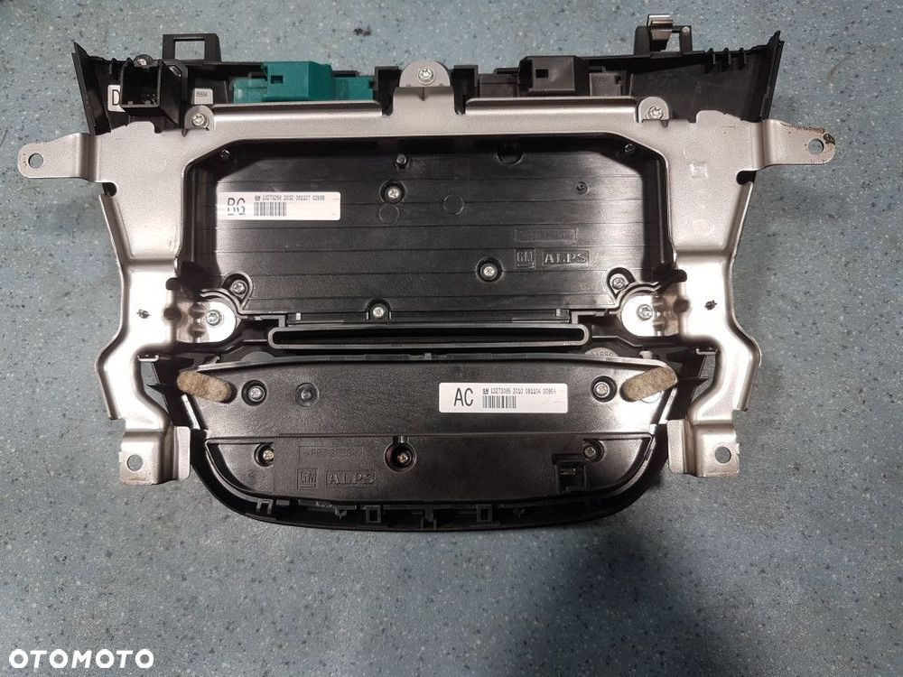 OPEL INSIGNIA A RADIO I NAWIGACJA 13320252 - 12