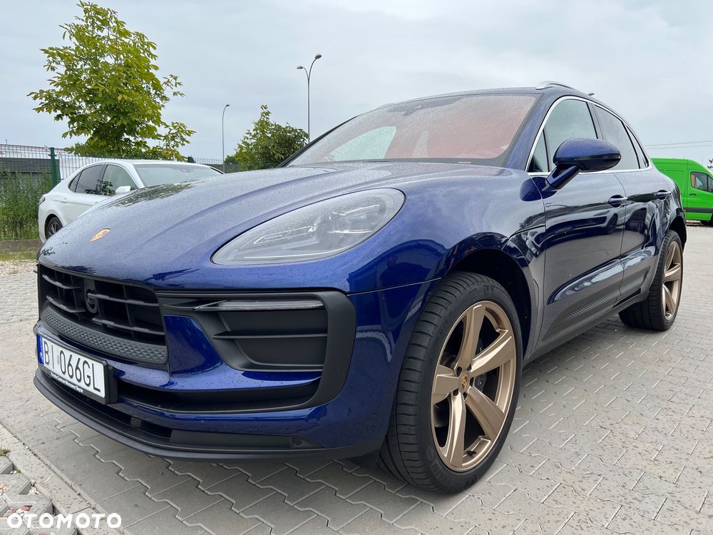 Porsche Macan Standard - 1