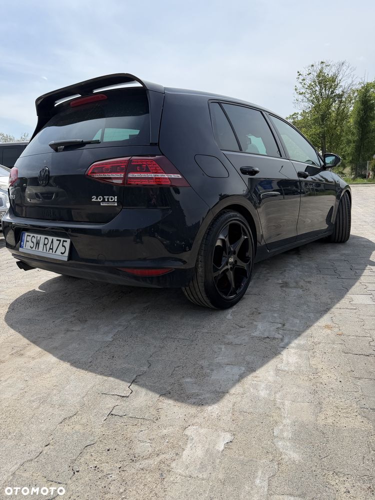 Volkswagen Golf - 3