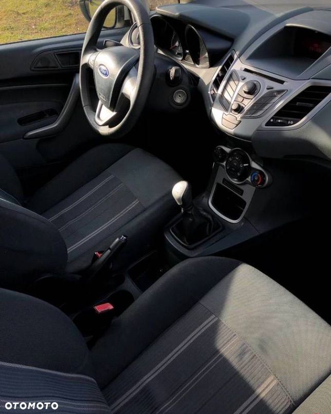 Ford Fiesta 1.4 Titanium - 4