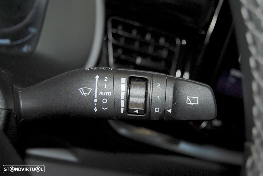 Kia Stonic 1.0 T-GDI Drive — fotografia 29