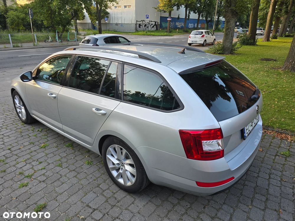 Skoda Octavia - 10