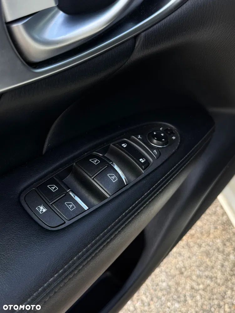 Infiniti Q70 3.7 S Premium - 16
