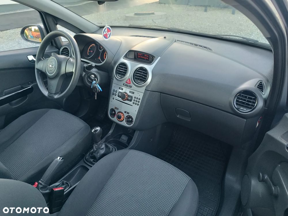 Opel Corsa 1.2 16V Enjoy - 14