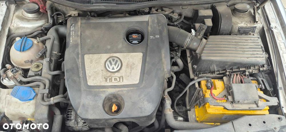 Volkswagen Touran - 8