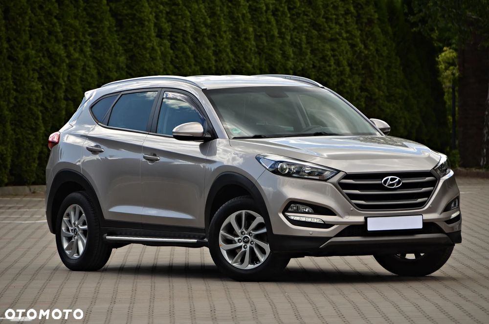 Hyundai Tucson 1.6 GDi 2WD Select - 12