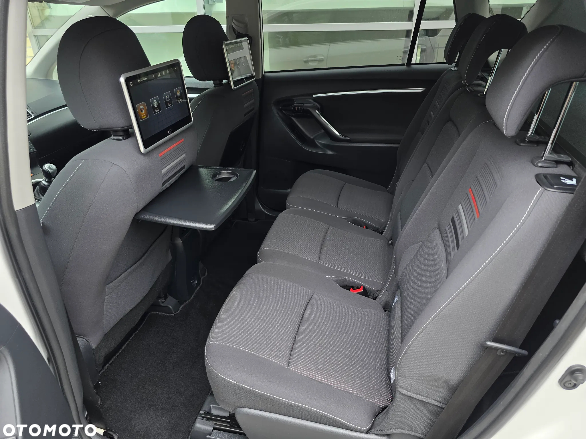 Toyota Verso 1.8 5-Sitzer Edition S+ - 20