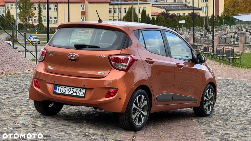Hyundai i10 - 15