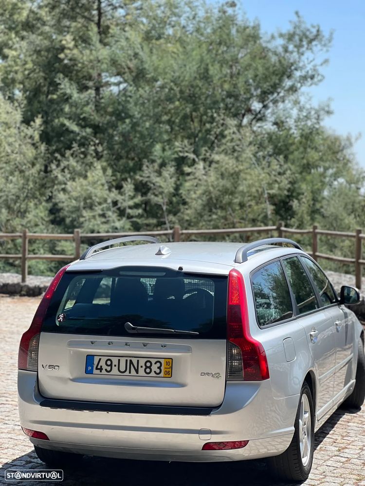 Volvo V50 1.6D DPF DRIVe - 4