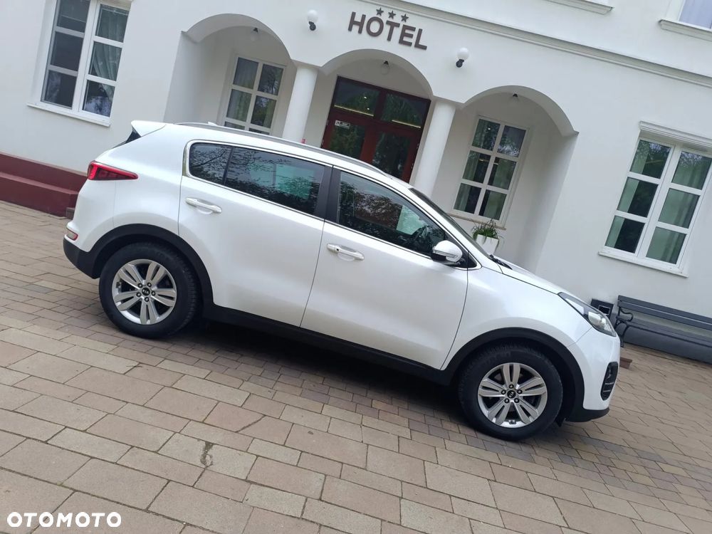 Kia Sportage 1.7 CRDI 2WD Dream-Team Edition - 16