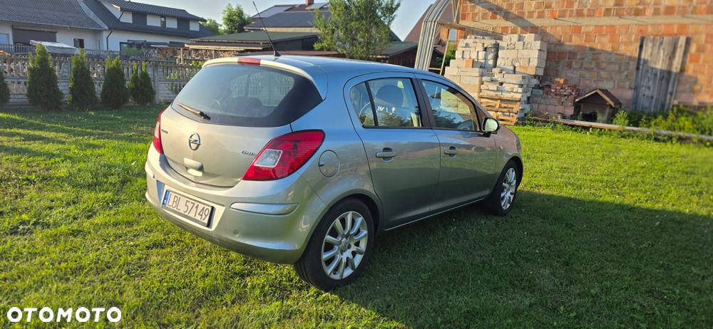 Opel Corsa 1.3 CDTI DPF EcoFLEX Start-Stop Edition - 4