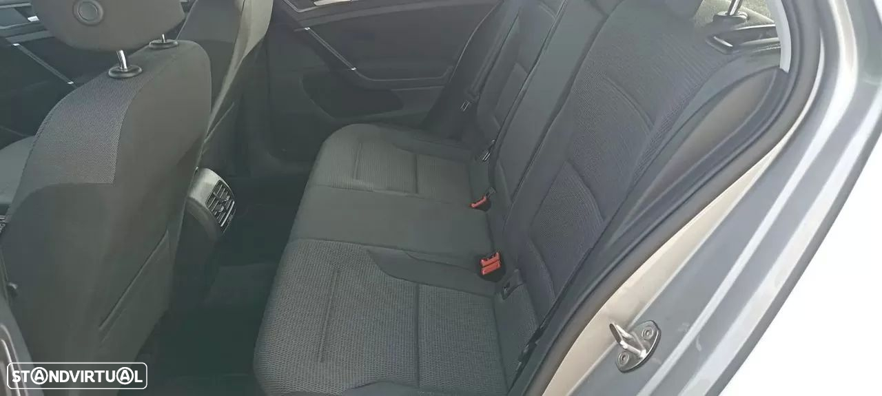 VW e-Golf AC/DC - 22