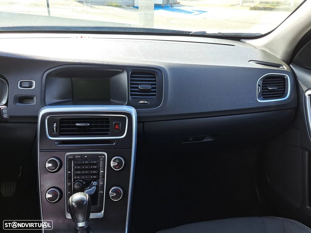 Volvo V60 1.6 D2 Drive Kinetic Start/Stop - 15