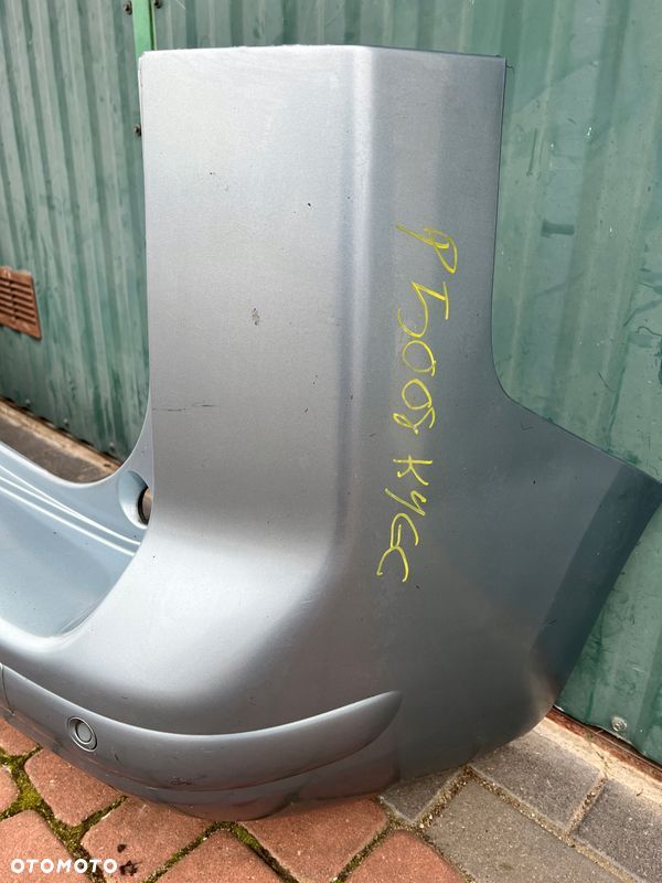 Zderzak tylny TYŁ PEUGEOT 5008 4x PDC Kod lakieru: KGYC - 1