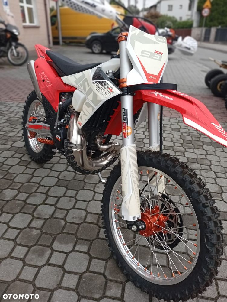 ASIX XR-99 - 2