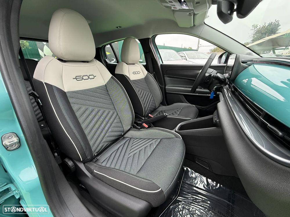 Fiat 600 1.2 Hybrid La Prima - 30