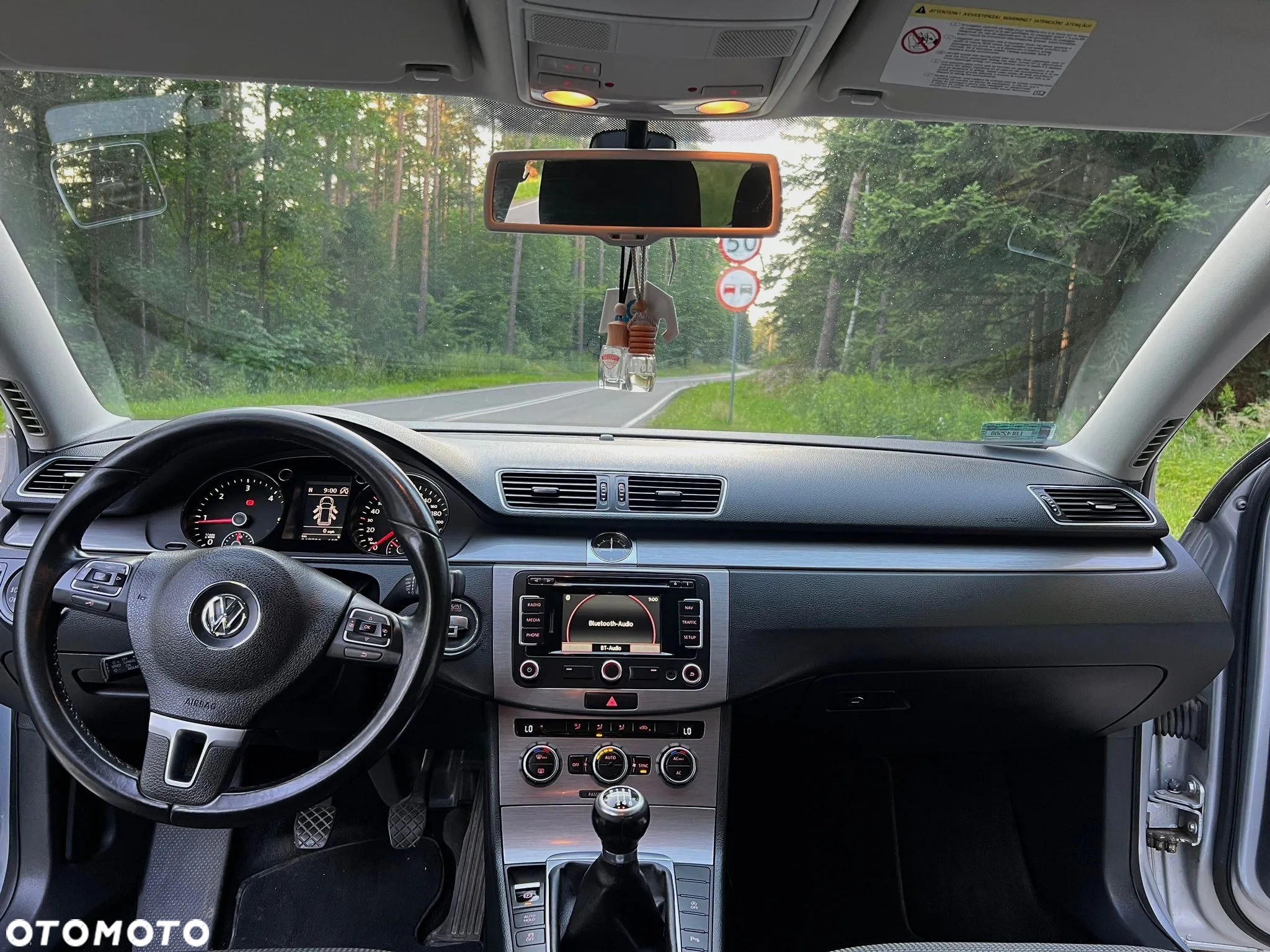 Volkswagen Passat 2.0 TDI Comfortline - 4