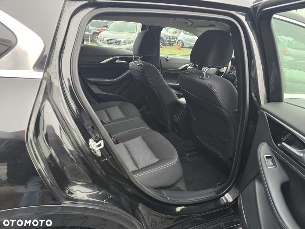 Infiniti Q30 1.5d DCT Business Executive - 13