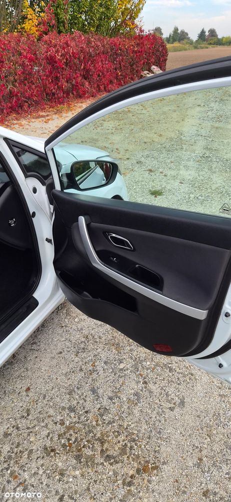 Kia Ceed - 12