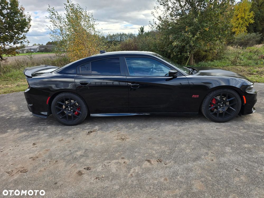 Dodge Charger 6.4 Scat Pack - 11
