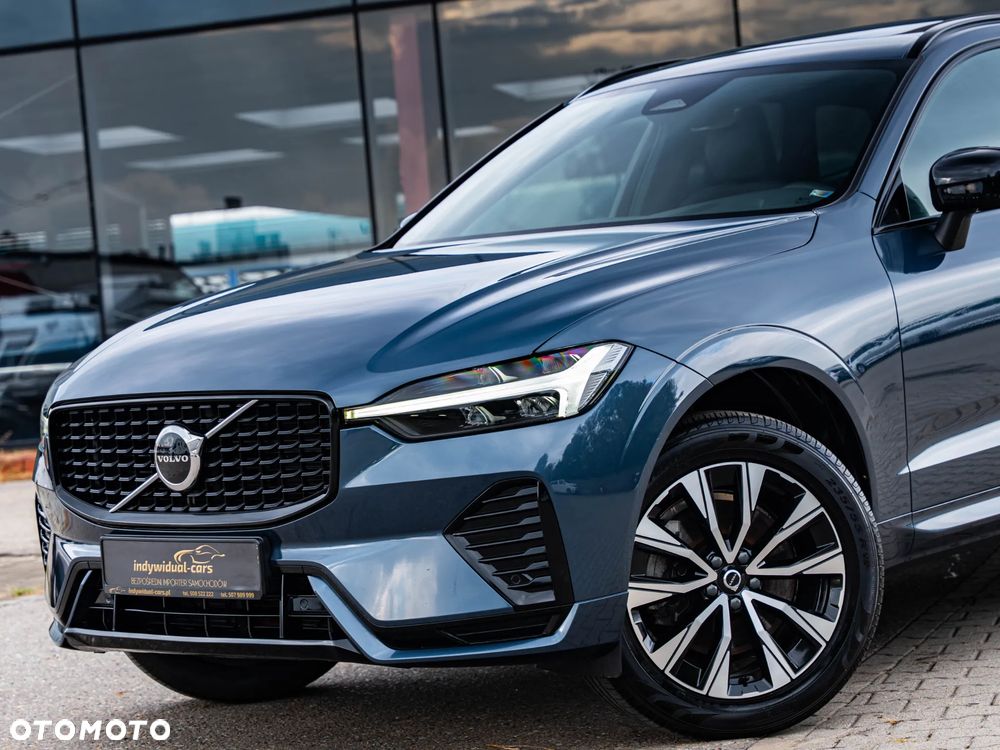 Volvo XC 60 B4 D Plus Dark - 8
