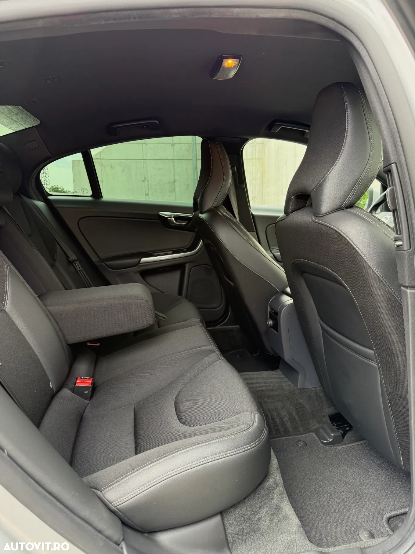 Volvo S60 D4 VEA Start-Stop Momentum - 14