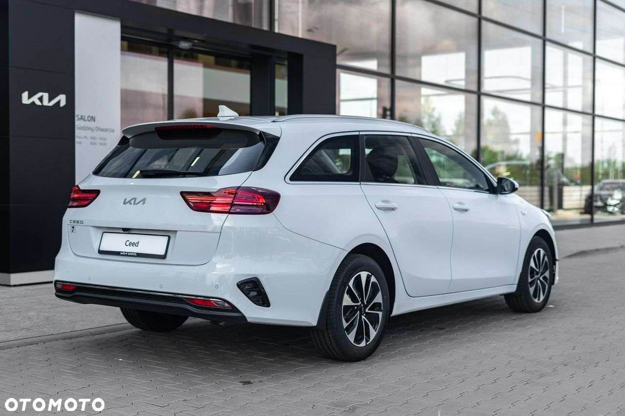 Kia Ceed - 3