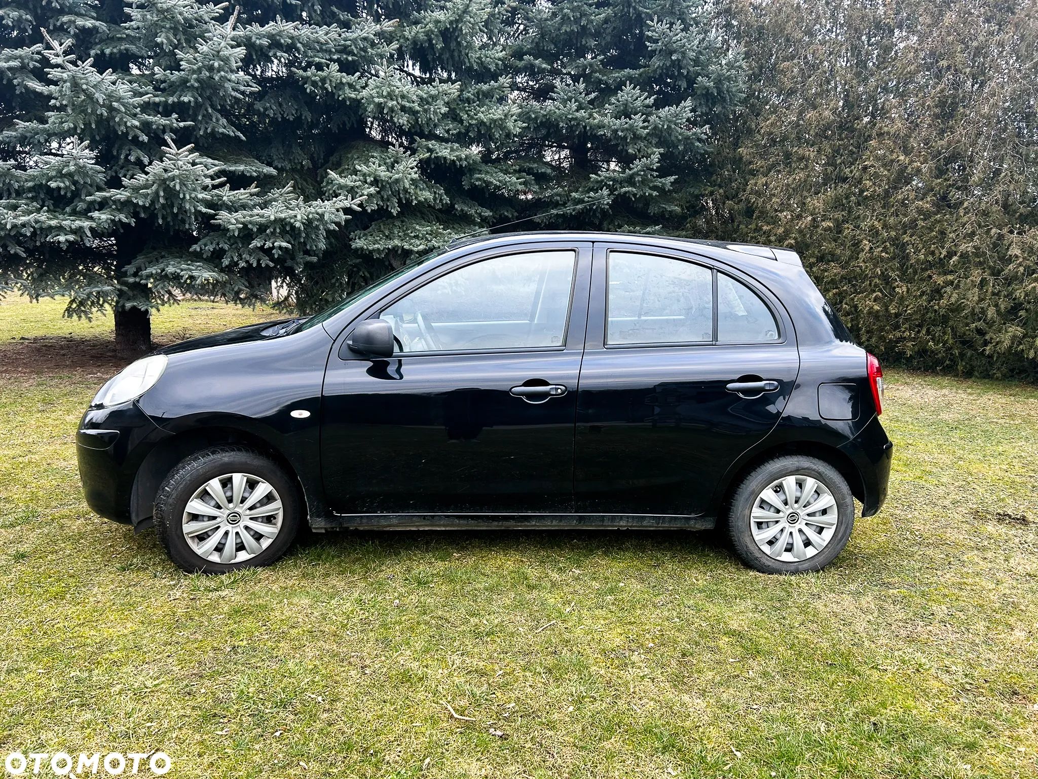Nissan Micra - 1