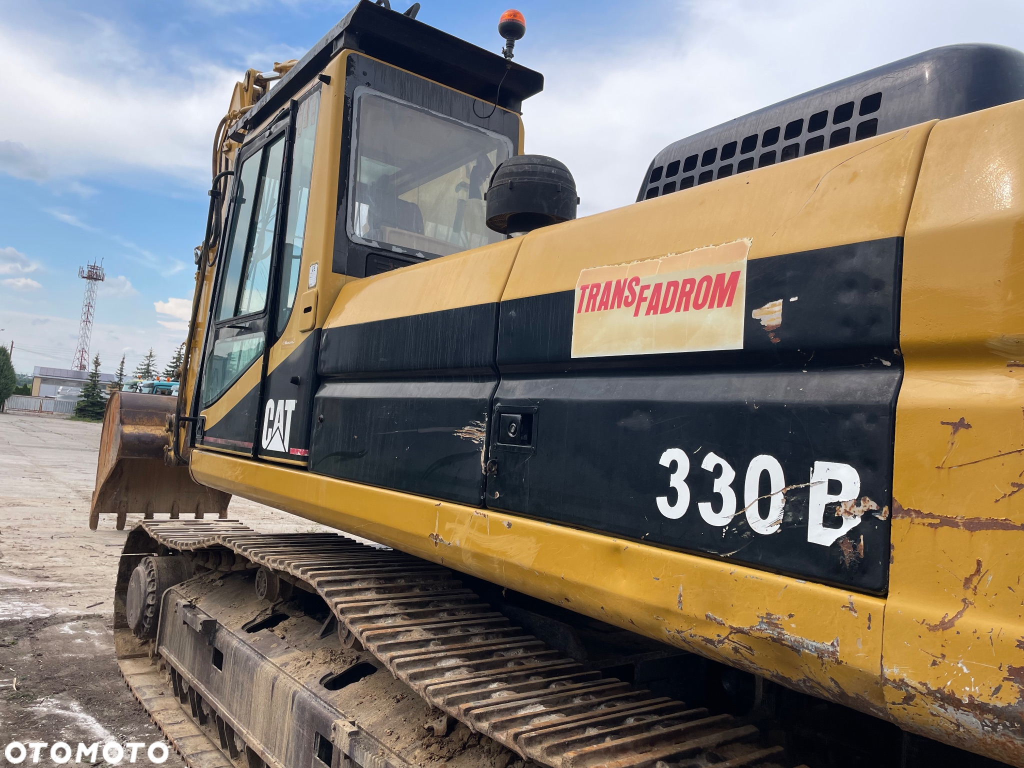 Caterpillar 330 BLN - 12