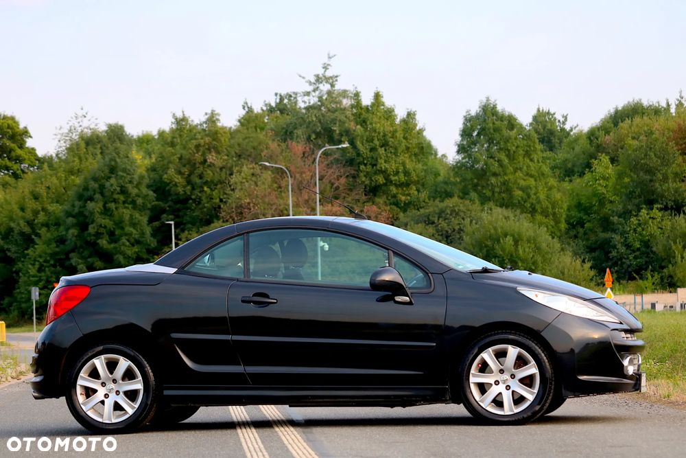Peugeot 207 CC - 4