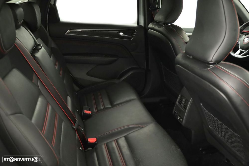 Renault Arkana 1.6 E-Tech R.S.Line - 24