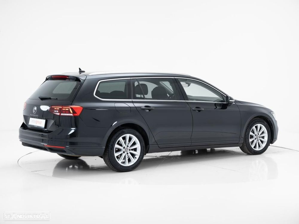 VW Passat Variant 2.0 TDI Business DSG - 4