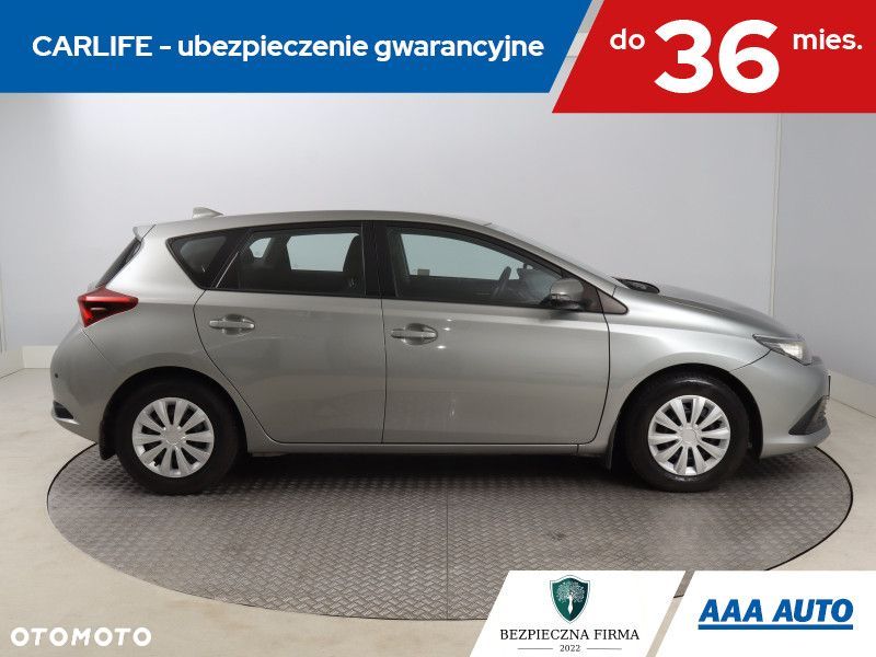 Toyota Auris - 8