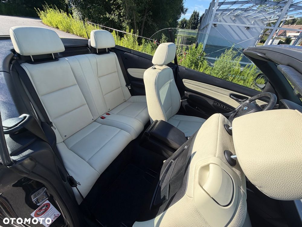 BMW Seria 1 118i Edition Sport - 16