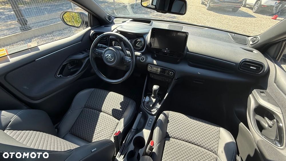 Toyota Yaris 1.5 Style CVT - 6