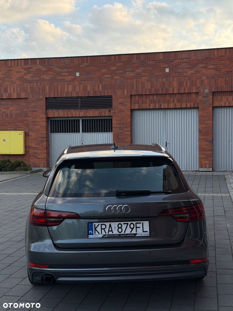 Audi A4 Avant 1.4 TFSI S tronic sport - 23