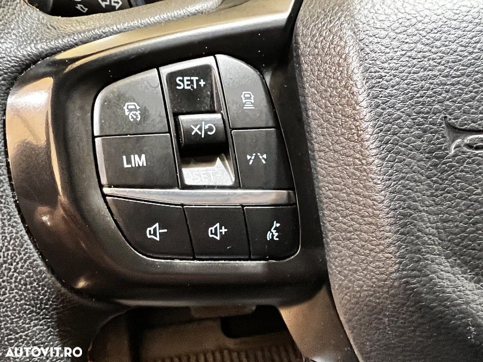 Ford Ranger 2.0 TD 205 CP 10AT 4x4 Double Cab Wildtrak - 13