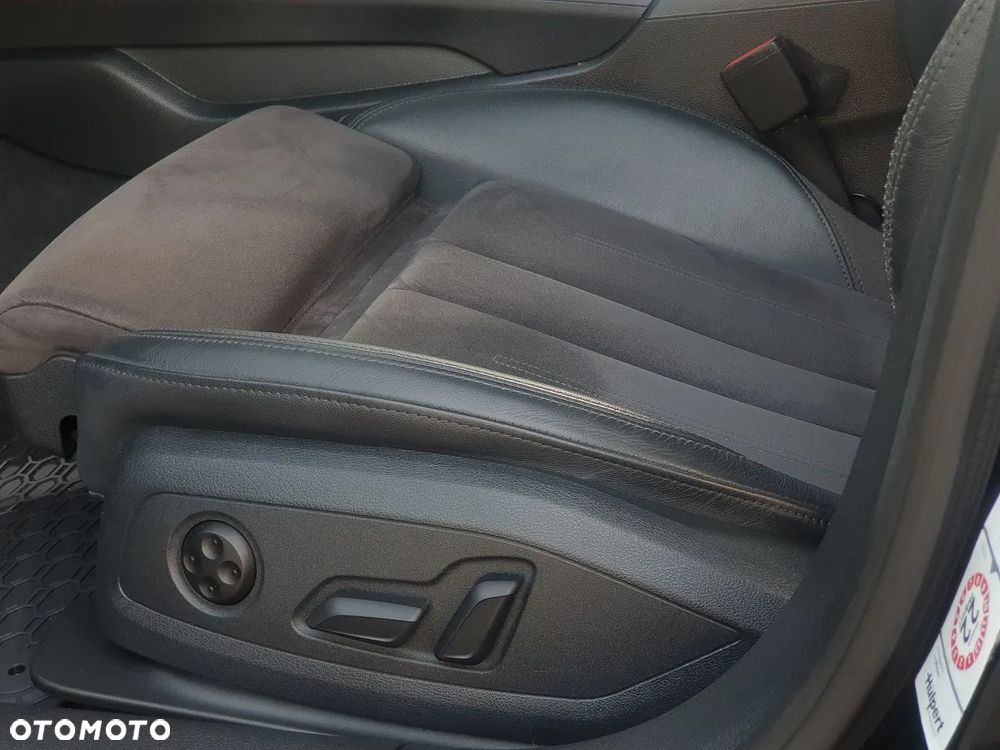 Audi A4 Avant 40 TDI S tronic sport - 12