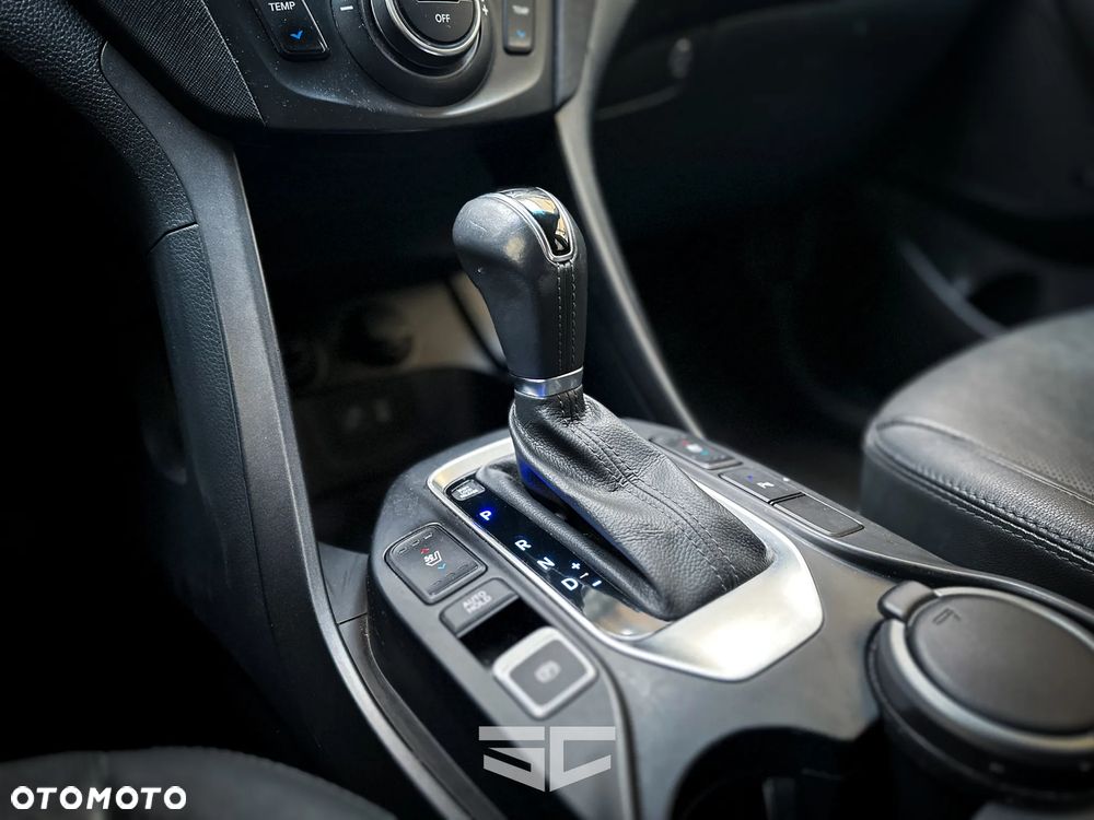 Hyundai Santa Fe 2.0 CRDi Executive 4WD 7os - 16