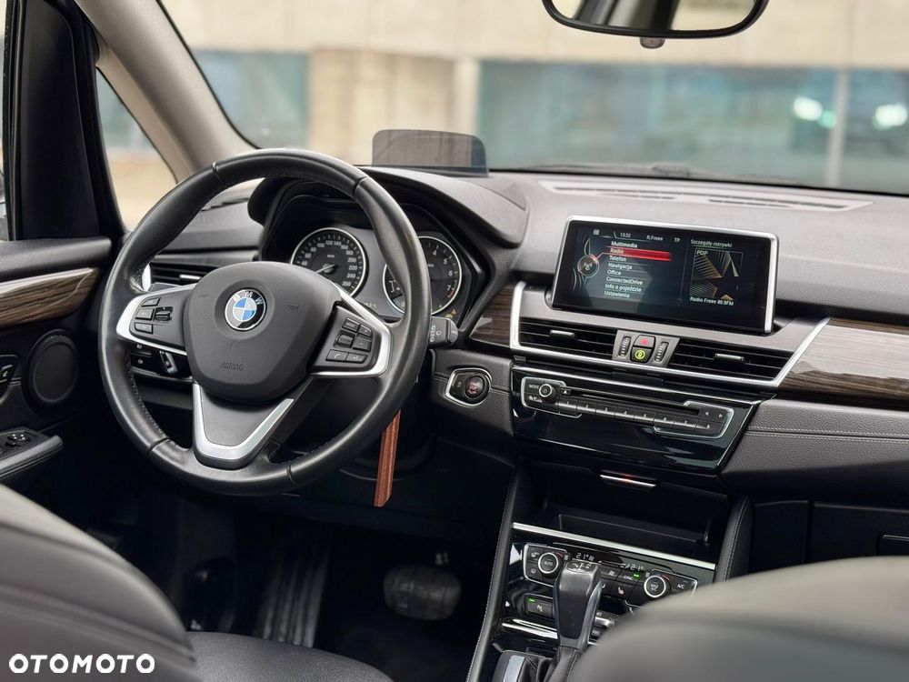 BMW Seria 2 225i Luxury Line - 12