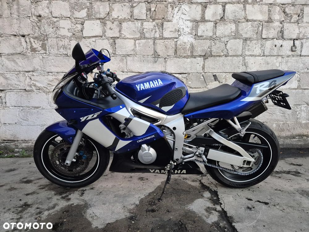 Yamaha R6 - 2