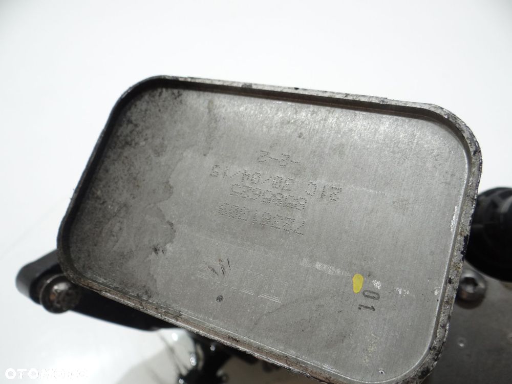 PODSTAWA FILTRA OLEJU CHŁODNICZKA BMW F10 LCI B47D20A 7236130 - 6