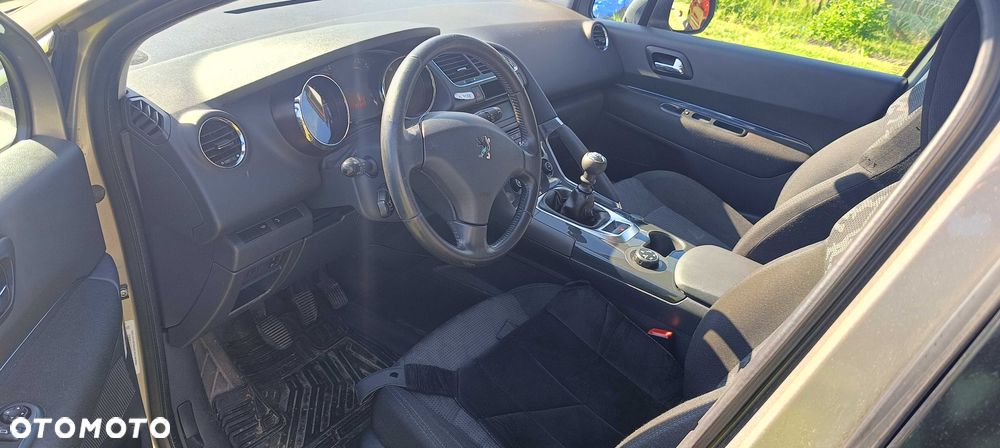 Peugeot 3008 - 5