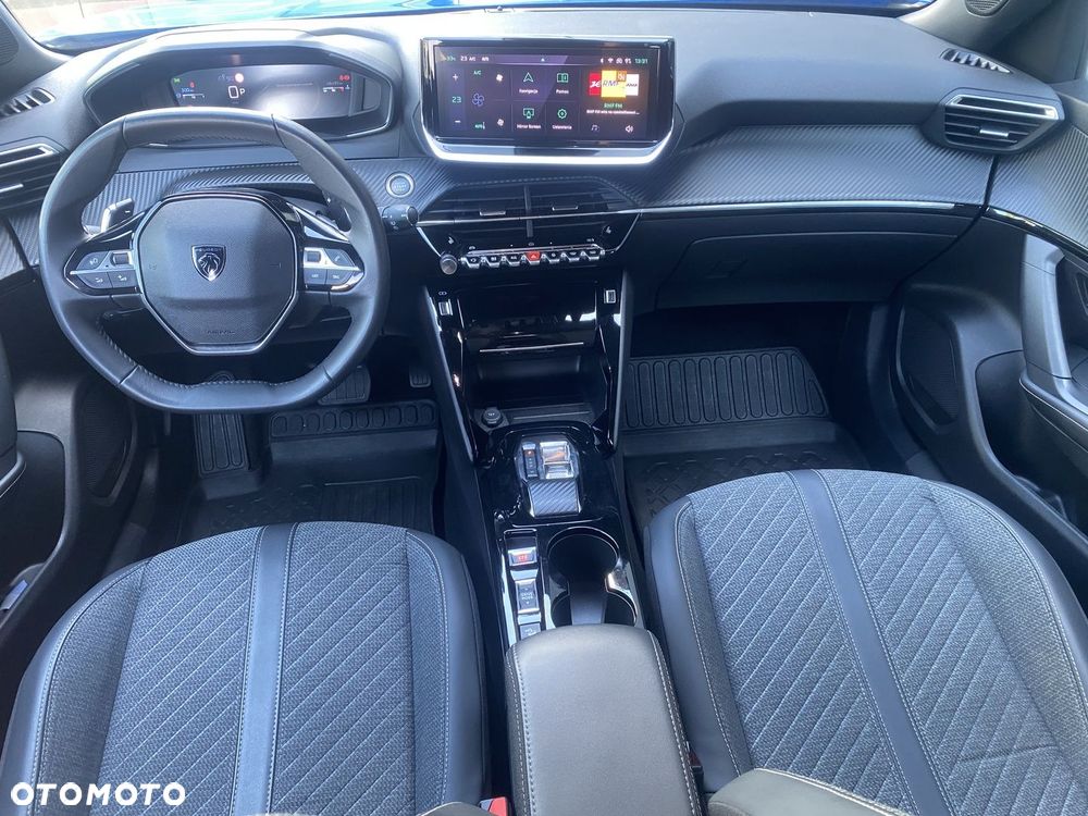 Peugeot 2008 - 12