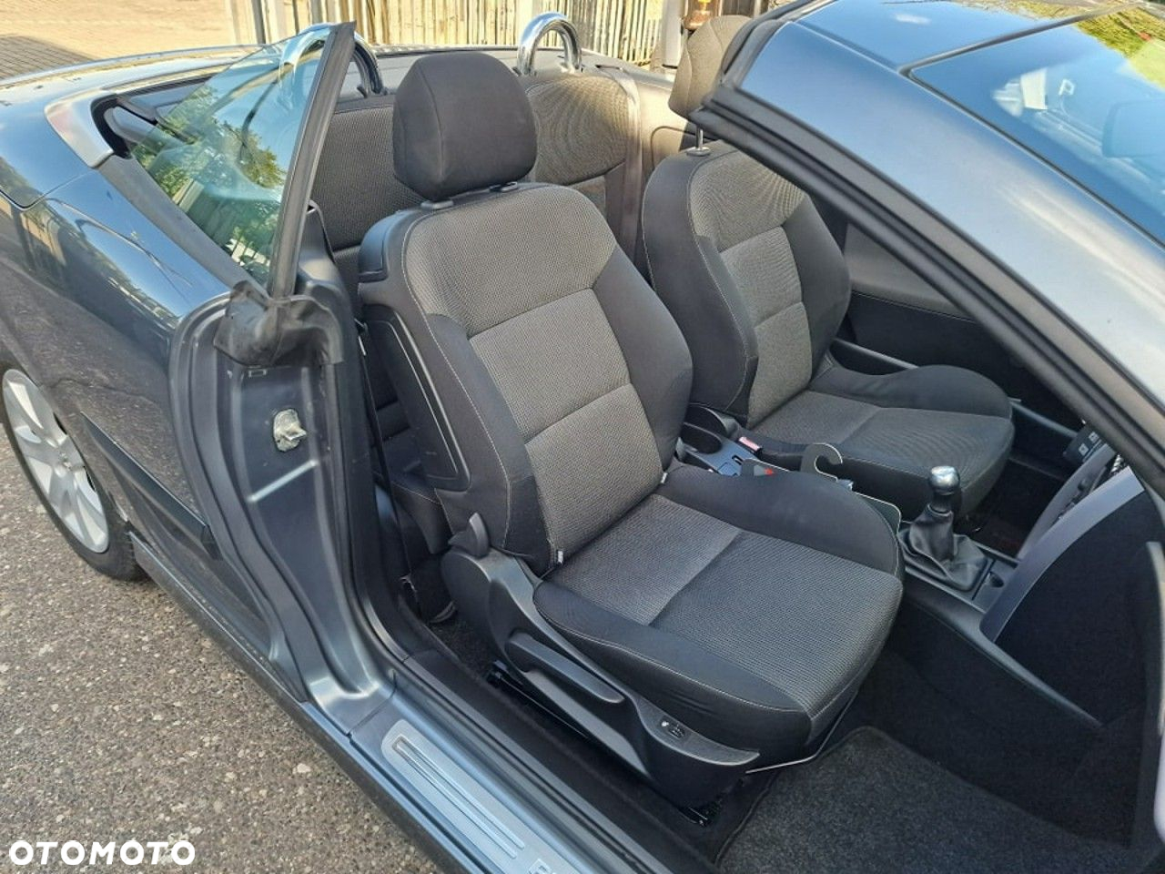 Peugeot 207 CC 120 VTi Active - 26