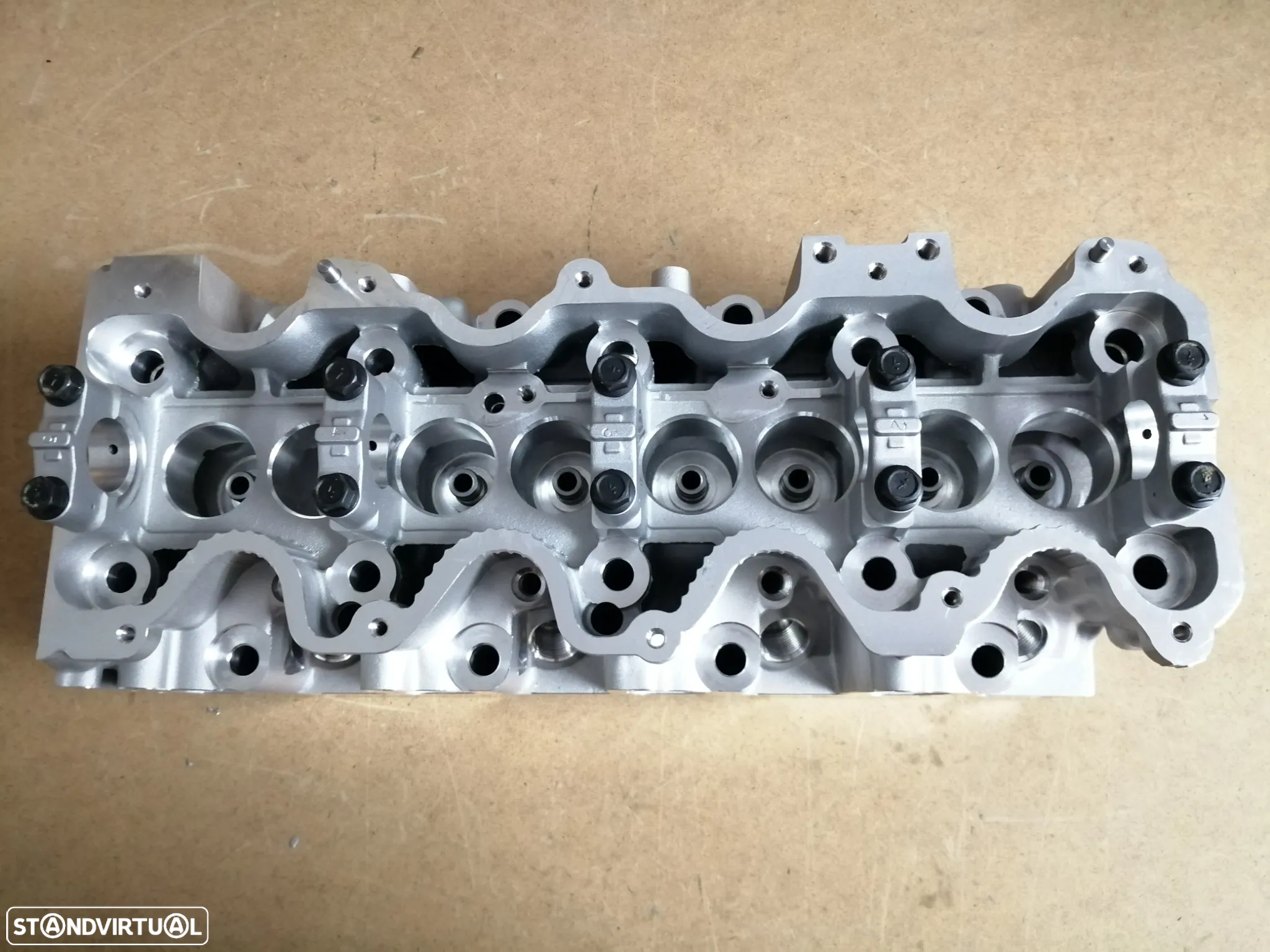Cabeça de Motor 2.0 / 2.2 d/td - Toyota Avensis, Carina e Picnic Corolla Starvan 2.0 e 2.2 2C 2CT 3C 3CT 3CTE - 2