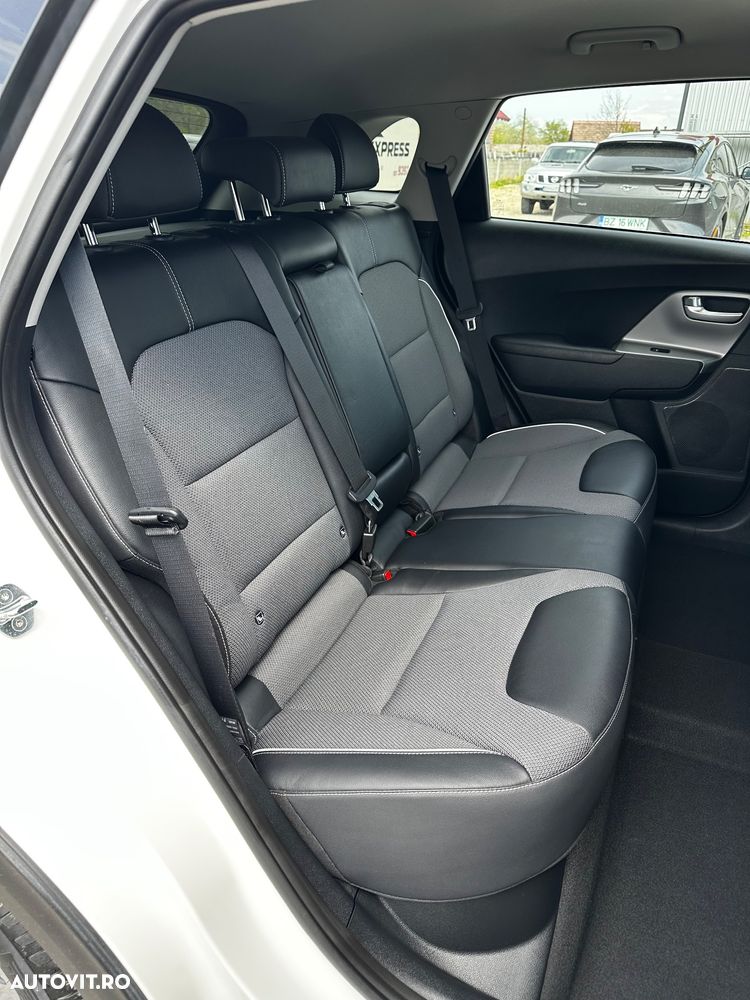 Kia Niro - 16